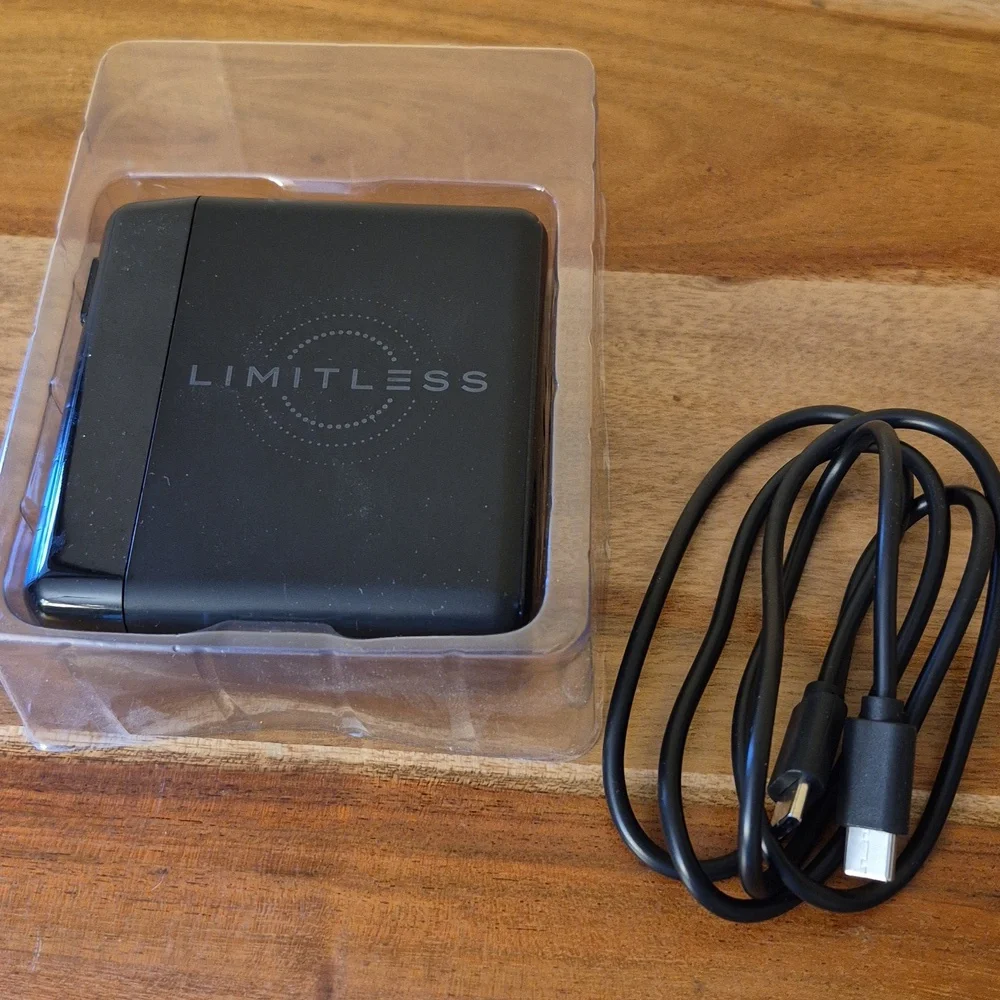 Limitless PowerPro Go 3-in-1 Wireless Charger - USB Type-C